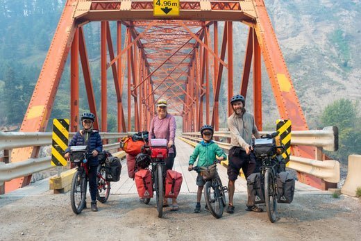 Living on their Bikes - An Episode About a Family Who Chose to Embrace the Nomadic Life - Panorama Cycles